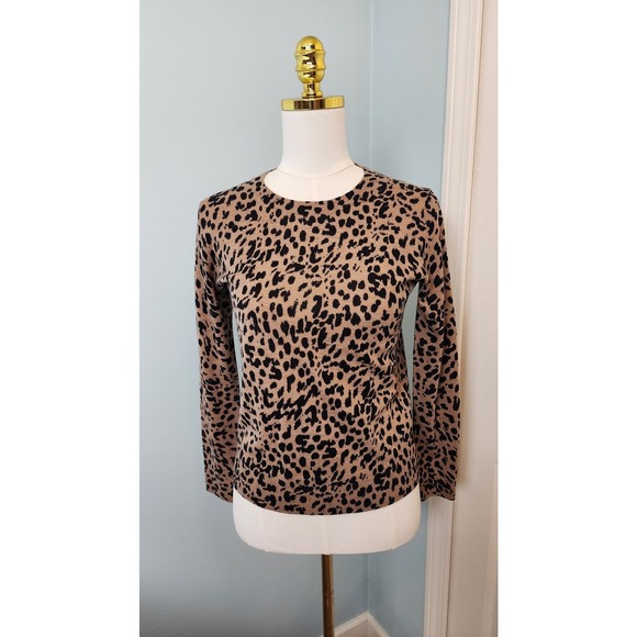 Banana Republic Sweaters - Banana Republic Leopard Print 100% Merino Wool Crewneck Sweater Tan Black Size S